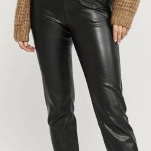 Abercromvie & Fitch Vegan Leather High Waist Paperbag Pants Size M - Picture 2 of 9